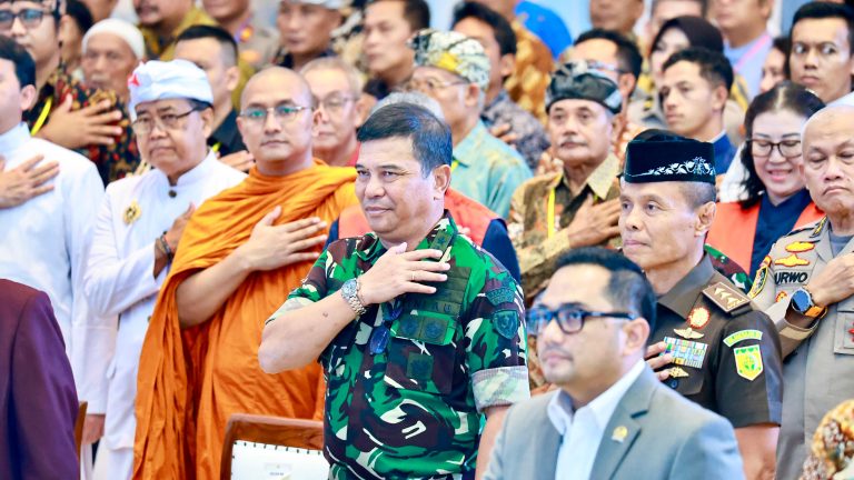 Askomlek Kasau Hadiri Doa Bersama Lintas Agama Peringatan Hari Bhayangkara ke-79