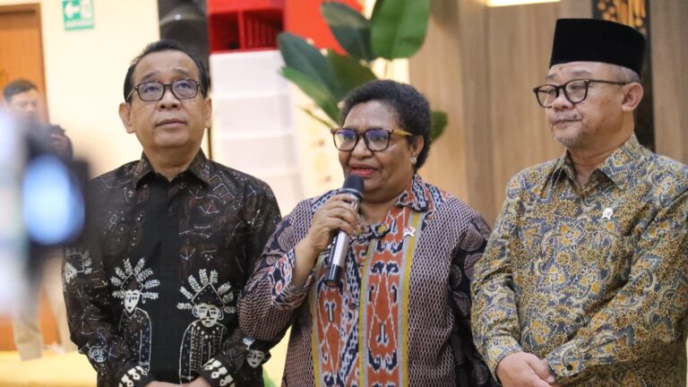 Wamendagri Tegaskan Komitmen Kemendagri Dukung Pemeriksaan Kesehatan Gratis untuk Wujudkan Masyarakat Sehat