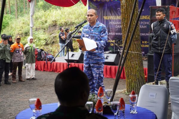 Tanam Seribu Pohon dan Donor Darah, TNI AU Ajak Masyarakat Lestarikan Galunggung