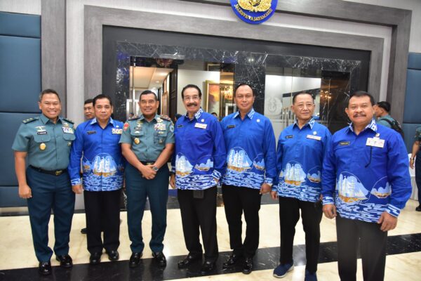 Dankormar Hadiri Serah Terima Jabatan Ketua Umum PPAL dan PIPAL