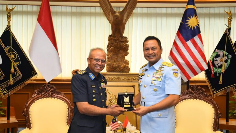 Pererat Hubungan Pertahanan Udara, Kasau Terima Kunjungan Kehormatan Panglima TUDM