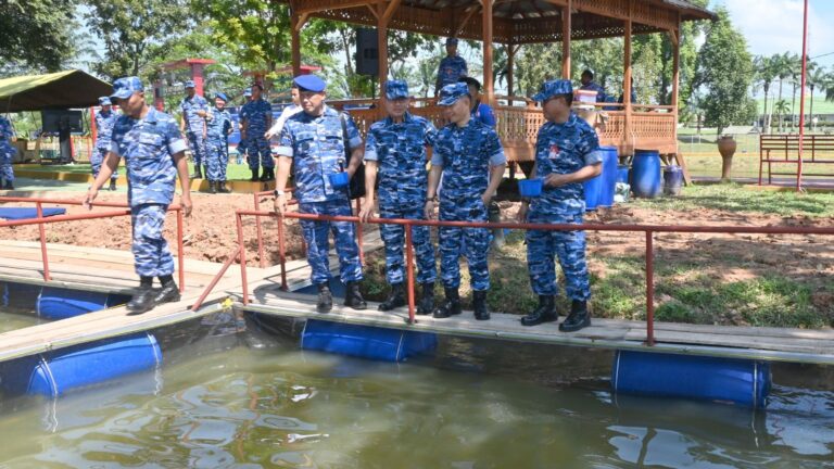 Peninjauan Program Ketahanan Pangan dan Fasilitas MBG di Lanud SMH