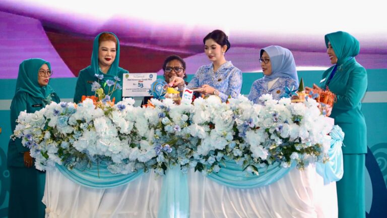 Puncak HKG Ke-53, Tri Tito Karnavian Ajak Kader PKK Bersama Wujudkan Asta Cita Menuju Indonesia Emas