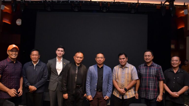 Kasau Hadiri Gala Premier Film Believe