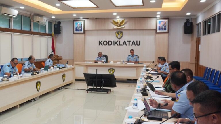 Kodiklatau Gelar Rapat Pokja VI Revisi Doktrin Swa Bhuwana Paksa