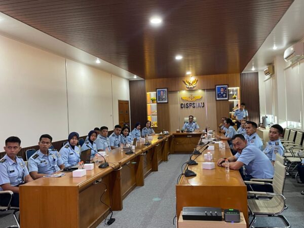 Dispsiau Gelar Webinar Edukatif Bahas Isu LGBT dan Kesehatan Mental Prajurit