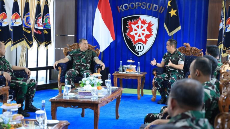Pangkogabwilhan II Tinjau Kesiapan Operasional Koops Udara II