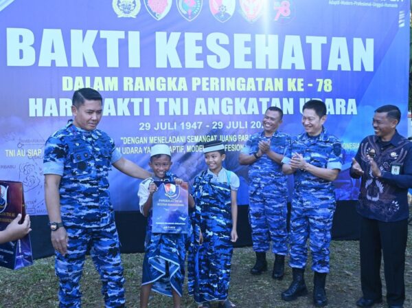 Lanud Sultan Hasanuddin Gelar Sunatan Massal, 150 Anak Ikut Serta