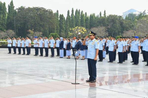 Hari Bakti TNI AU ke-78: Kasau Pimpin Ziarah di TMPN Kalibata