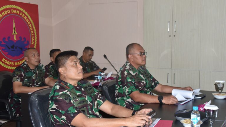 Wadankormar Pantau Kesiapsiagaan Personel Satgas RI-PNG Melalui Vicon