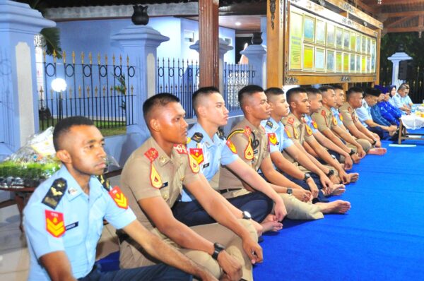 Kenang Jasa Para Pahlawan, TNI AU Gelar Tirakatan di Monumen Perjuangan TNI AU Ngoto