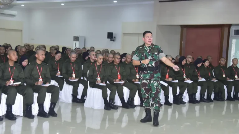 Gubernur Akmil Berikan Wawasan Kebangsaan kepada Calon Pekerja Pertamina