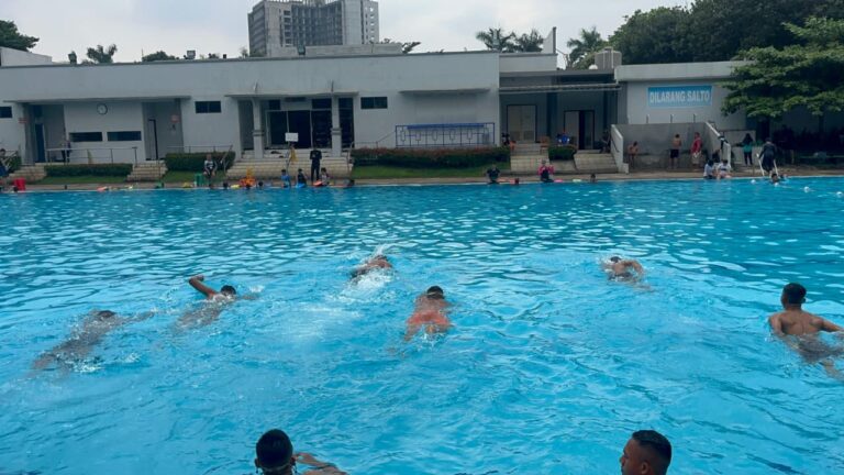 Prajurit Yonbekpal 1 Marinir Asah Kemampuan Renang
