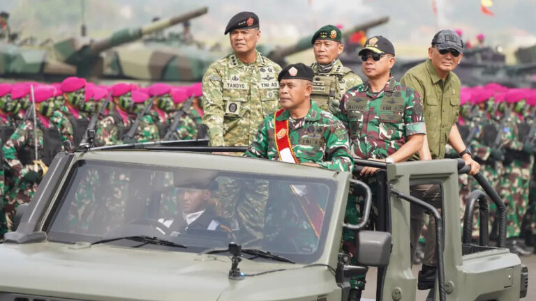 Panglima TNI dan Menhan RI Tinjau Geladi Bersih Upacara Gelar Pasukan Operasional dan Kehormatan Militer (Gepasopshormil)