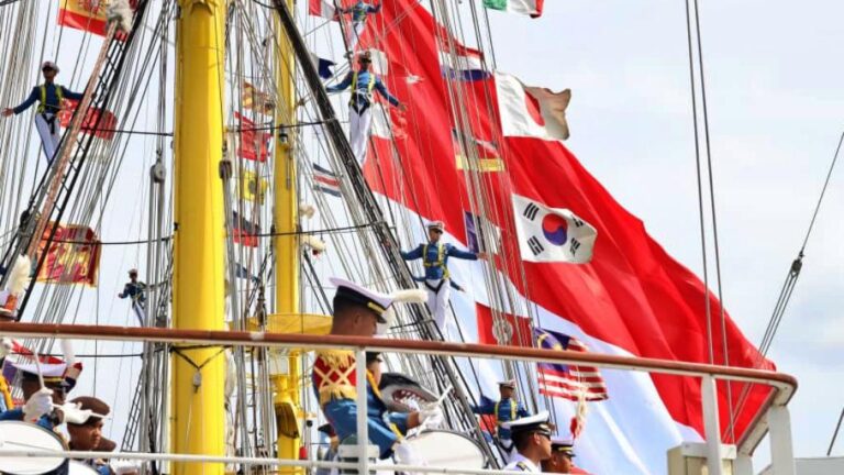 KRI Bima Suci Lanjutkan Pelayaran ke Muara Brunei Darussalam