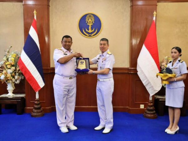 Perkuat Hubungan Diplomasi, TNI AL Laksanakan Kunjungan Kehormatan kepada Admiral Royal Thai Navy