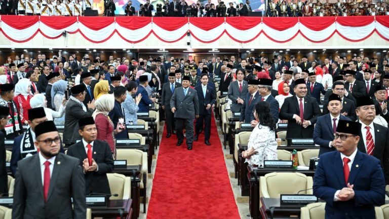 Presiden Prabowo Tekankan Pentingnya Menjalankan Pasal 33 UUD 1945 untuk Ekonomi Berkeadilan