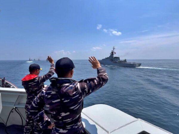 KRI Bung Tomo-357 Ikuti Tahap Sea Phase 3rd Amnex 2025 di Selat Malaka
