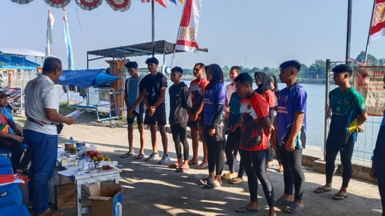 Kejayaan Maritim: Kolonel Marinir Kakung Priyambodo, Support Atlet Dayung Jatim Menuju Kejurnas dan POPNAS 2025