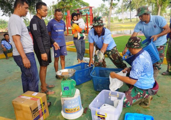 Lanud SMH Panen Ikan Nila, Dukung Ketahanan Pangan Nasional di Sektor Perikanan