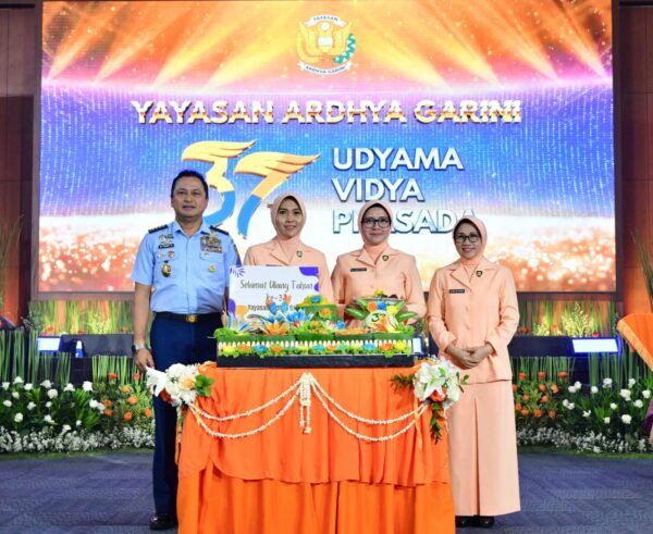 HUT Ke-37 Yasarini, Kasau Tekankan Pemerataan Mutu dan Kemandirian Sekolah Angkasa