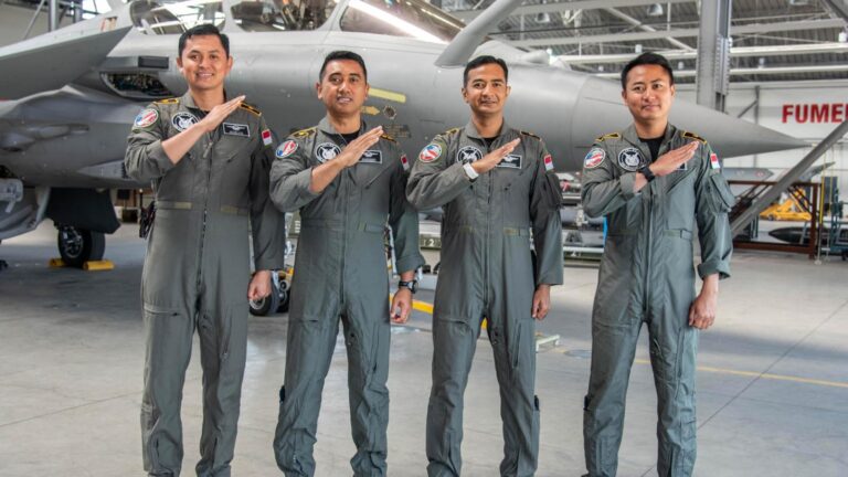 TNI AU Mantapkan Kesiapan Personel Rafale di Prancis