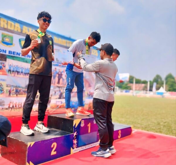 Personel Kosek IKN Harumkan TNI AU, Sabet Emas 400 Meter Senior di Banten Open 2025