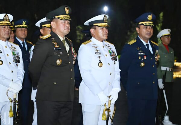 Kepala Staf Angkatan Hadiri Apel Kehormatan dan Renungan Suci di TMPNU Kalibata