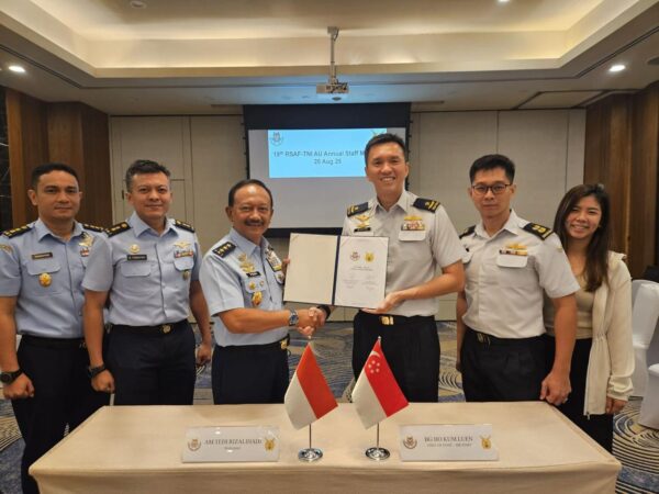 Wakasau Laksanakan Kunjungan Strategis ke RSAF Singapura, Hadiri ASM ke-19