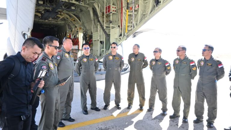 Hari Keempat, Satgas Garuda Merah Putih-II Kembali Airdrop Bantuan ke Gaza