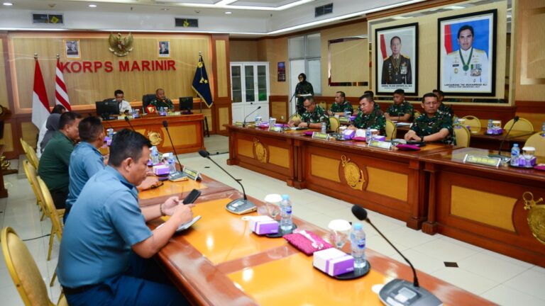Pangkormar Terima Tim BPK RI Dalam Pemeriksaan Pendahuluan Penghapusan dan Pemusnahan Alutsista dan Amunisi
