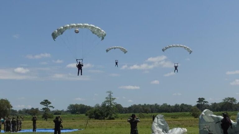 TNI AU Tunjukkan Peran Strategis di Airborne Operations Super Garuda Shield 2025