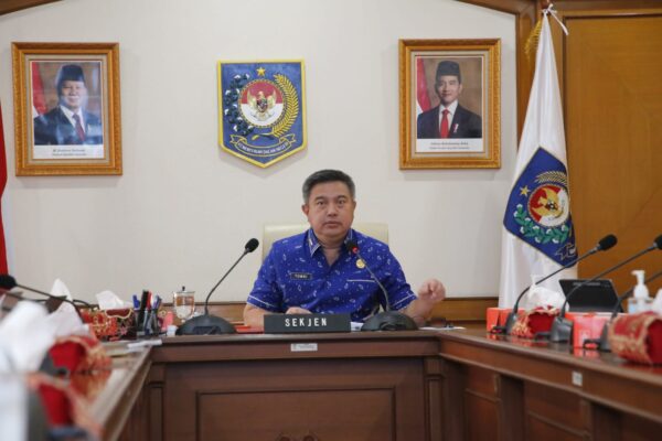 Sekjen Kemendagri Minta Pemda Tinjau Persiapan Gerakan Pangan Murah Serentak