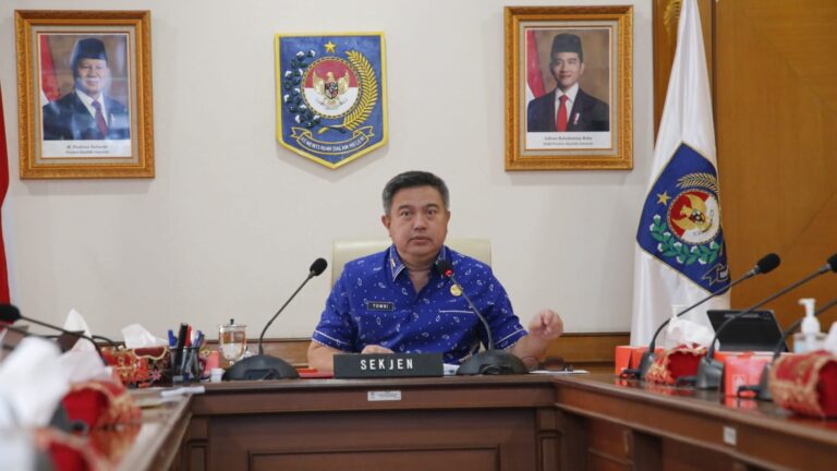 Sekjen Kemendagri Minta Pemda Tinjau Persiapan Gerakan Pangan Murah Serentak