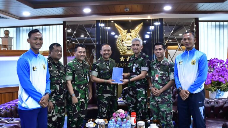 Wakasau Terima Audiensi PSAU, Tekankan Semangat Raih Prestasi