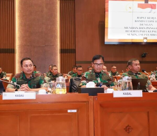KASAU Hadiri Rapat Kerja dengan Komisi I DPR RI