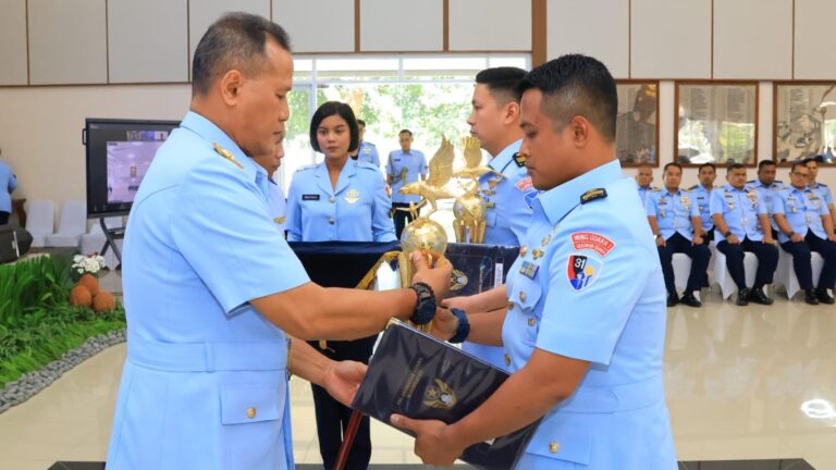 Dankodiklatau Tutup Pendidikan SIP A-91 dan SIN A-14