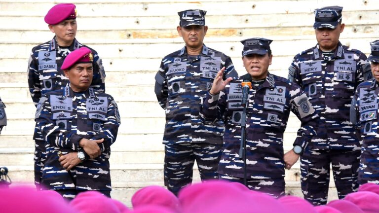 KASAL Bangga: “Jangan Sekali-Sekali Menyakiti Hati Rakyat, Marinir Kebanggaan Bangsa”