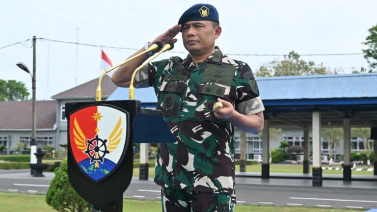 Komandan Lanud Adi Soemarmo Pimpin Apel Luar Biasa