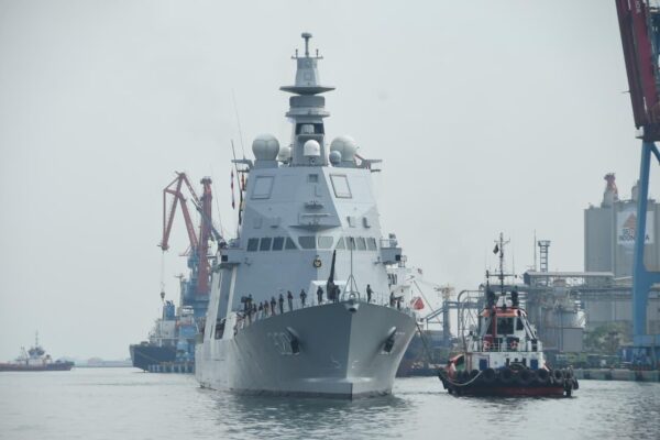 Frigate Terbesar se-Asia Tenggara Milik TNI AL, KRI Brawijaya-320 Tiba di Tanah Air