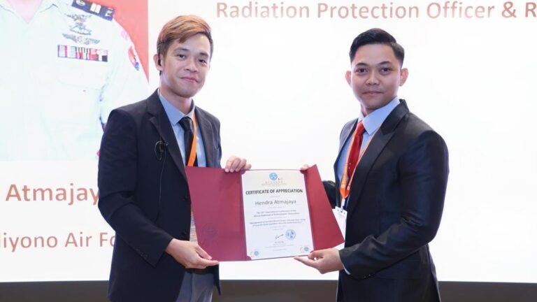 Lettu Kes Hendra Atmajaya Raih Prestasi di Konferensi Radiografer Internasional Macau