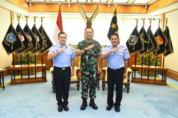 KASAU Pimpin Sertijab Ketua Umum Yayasan Adi Upaya