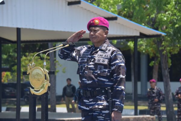 Kas Kormar Pimpin Apel Gelar Riksiaplat Korps Marinir dan Apel Kesiapan Pasukan Upacara HUT Ke-80 TNI TA 2025 Pasmar 2