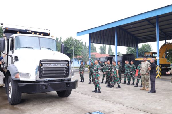 TNI AU dan US Air Force Gelar Pelatihan Dump Truck untuk Tingkatkan Kapasitas Logistik Transportasi