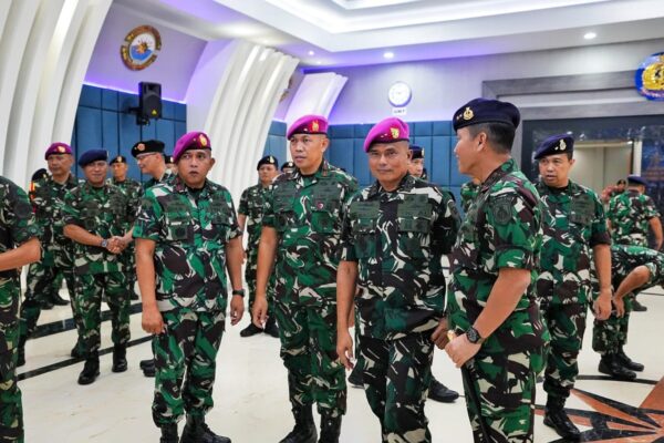 Kas Kormar Laksanakan Laporan Kenaikan Pangkat Perwira Tinggi