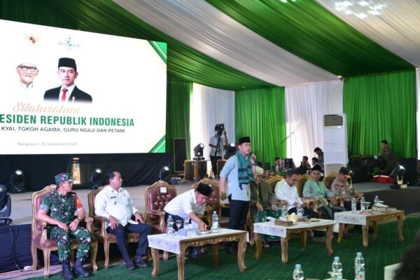 Bersilaturahmi ke Ponpes Bahrul Ulum Muliasari, Wapres Dorong Santri Kuasai Teknologi untuk Pertanian Masa Depan