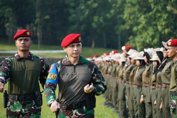 1.000 Siswa-siswi SMK Ikuti Gelombang 2 Korps Kadet Republik Indonesia di Batalyon 13 Kopassus, Bogor