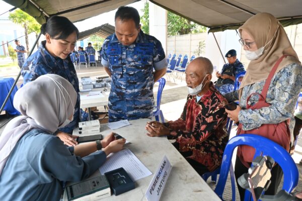 Lanud Abdulrachman Saleh Gelar Bakti Kesehatan Jelang Peringatan HUT ke-80 TNI