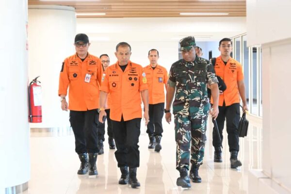 Komandan Lanud Muljono Dampingi Kepala Basarnas dalam Kunjungan Kerja ke Sidoarjo
