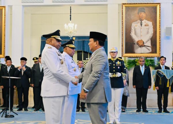 Presiden Prabowo Lantik Gubernur dan Wakil Gubernur Papua